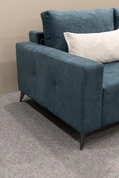 Μοντέρνος διθέσιος καναπές-κρεβάτι SOFABED 1.92 επί 1.05 μέτρα με μεταλλικά πόδια και μαξιλάρι μέσης.
